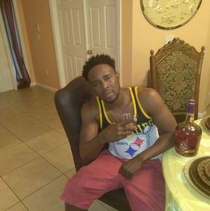 Meet your Posher, Pierre